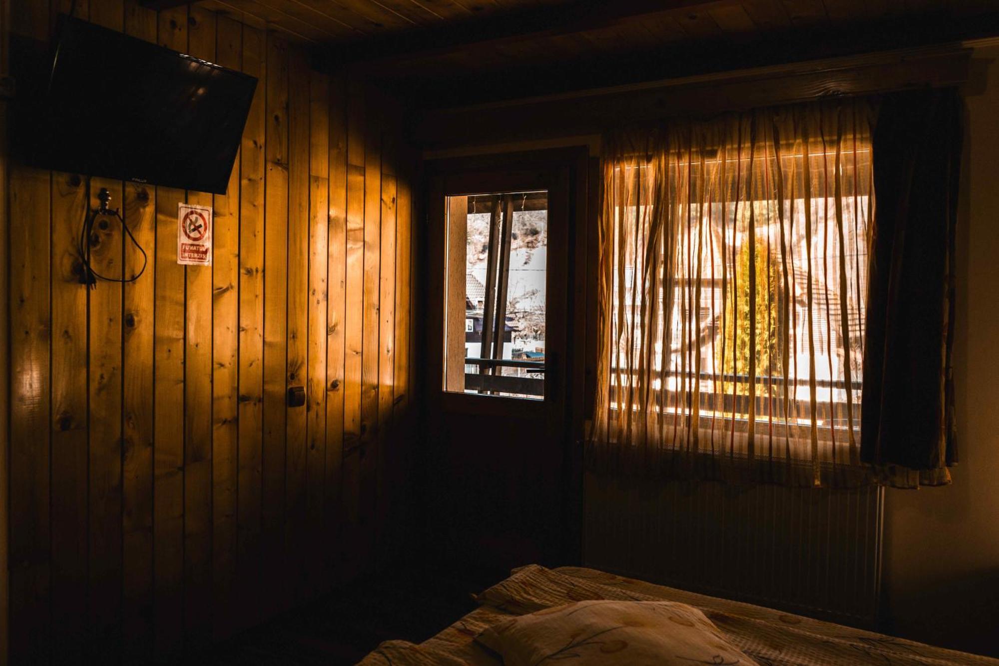 Pensiunea Casa Soarelui Podu Dimbovitei Dış mekan fotoğraf